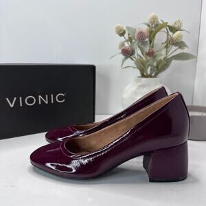 Vionic Carmel Crinkle Patent Leather Slip On Chunky Heel Crimson Women's 8 M NWB